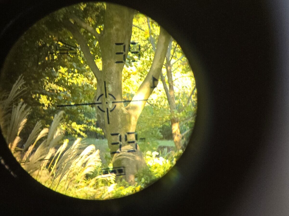 amazonで購入した核やレンジファインダーの使い心地。30m