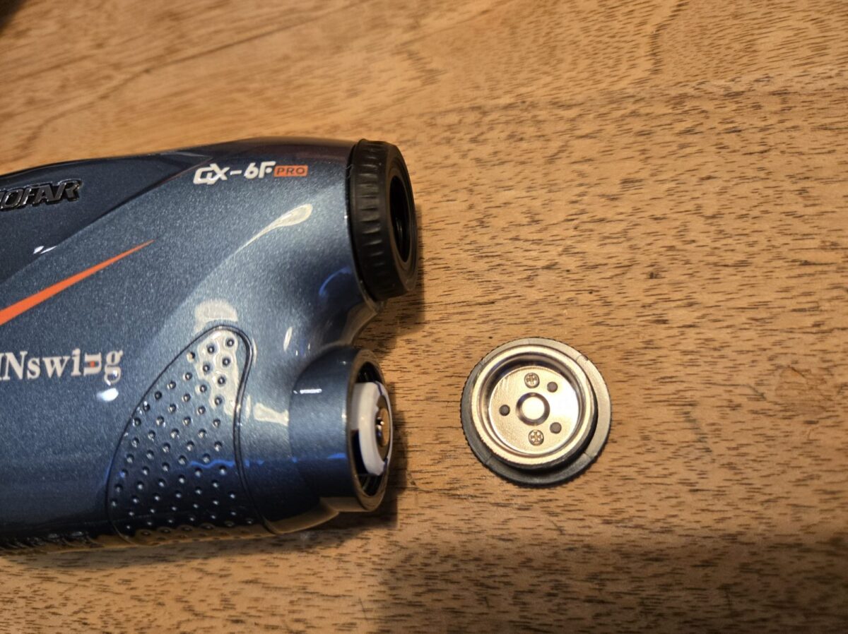 電池式のレンジファインダー